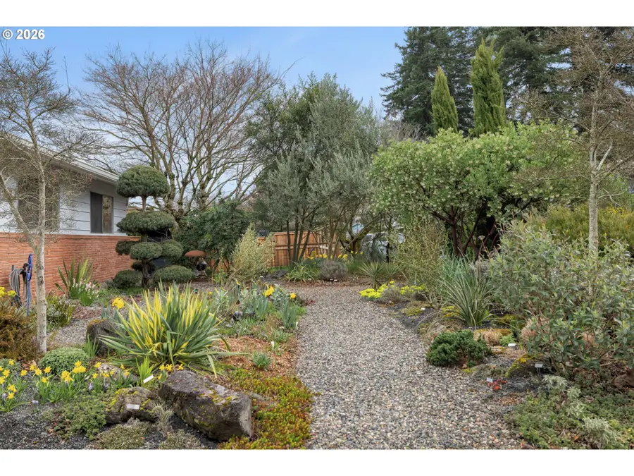 13219 NE Rose Pkwy, Portland, OR 97230 - #2