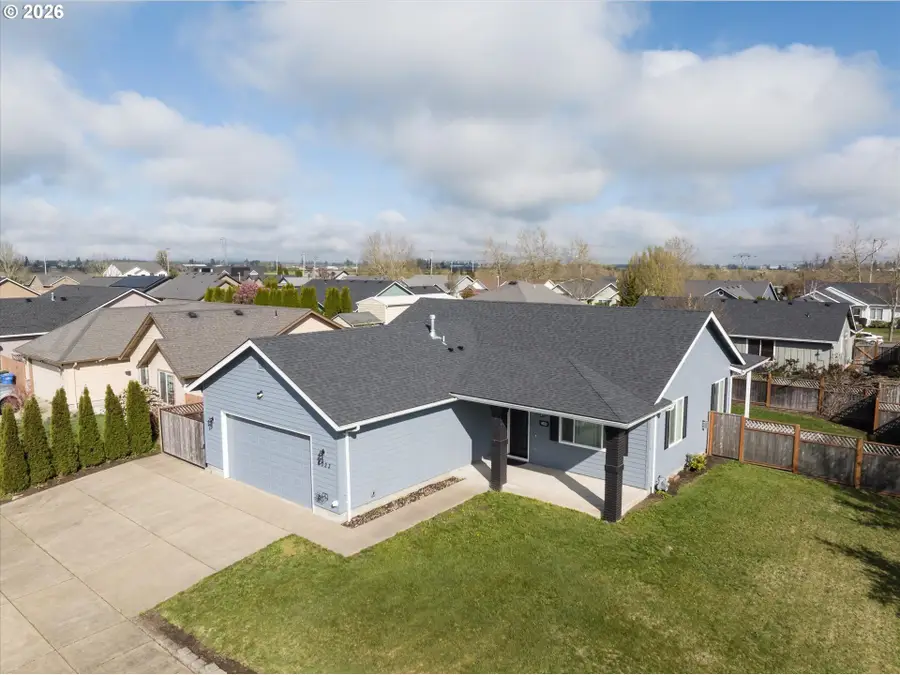 6023 Mondavi Ln, Eugene, OR 97402 - #3