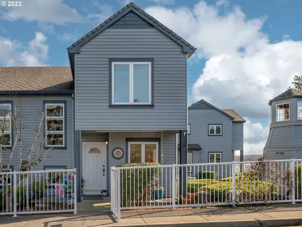 184 S River St #H, StHelens, OR 97051