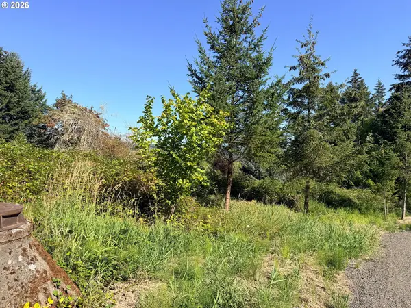 0 Carol Dr #Lot13, Gaston, OR 97119