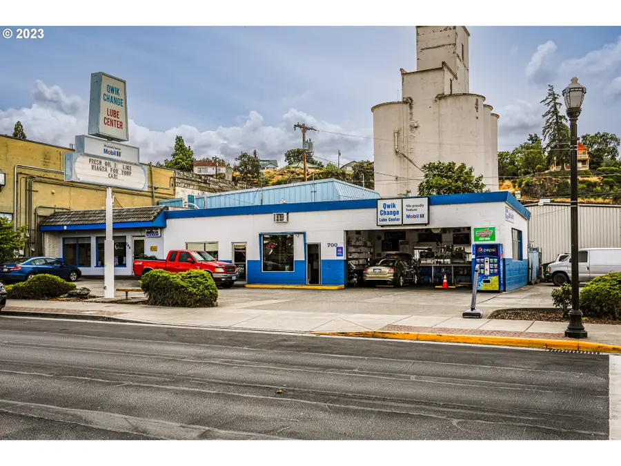 700 E 2nd St, The Dalles, OR 97058 - Image #2