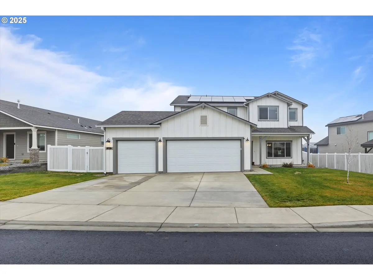 1678 Wilson St, Umatilla, OR 97882 - Image #1