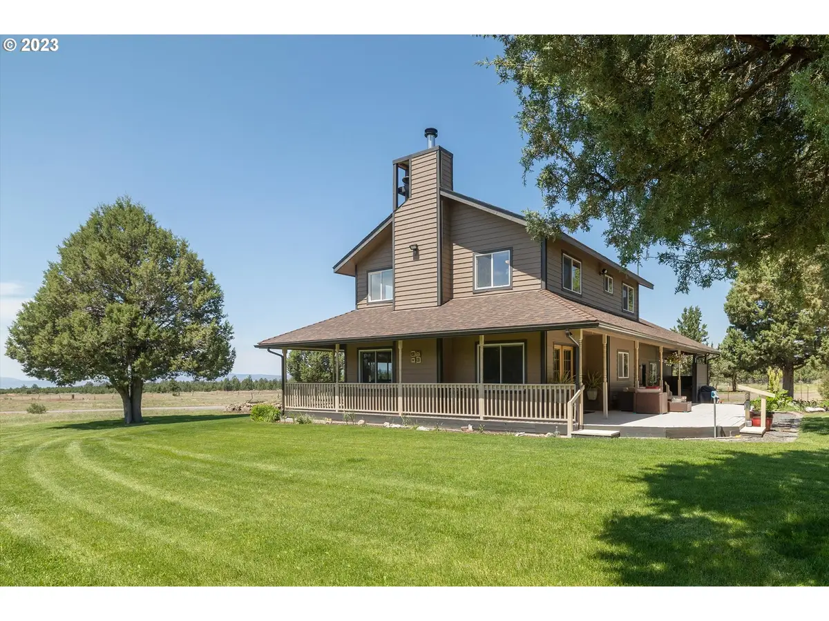 9395 SE Paulina Hwy, Prineville, OR 97754 - Image #1