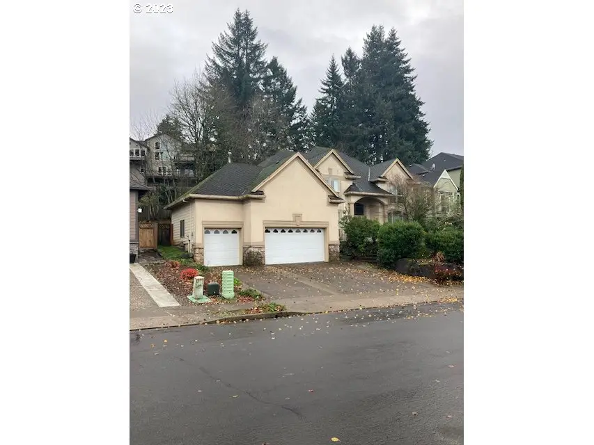 11075 SE Rimrock Dr, Happy Valley, OR 97086 - Image #1