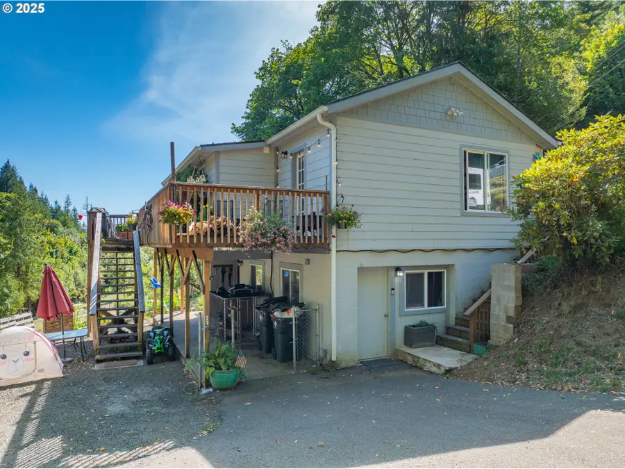 55593 Glen Aiken Creek Rd, Coquille, OR 97423 - Image #2