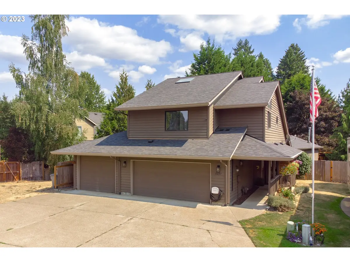 10097 SW Woodard Ln, Tigard, OR 97223 - Image #1