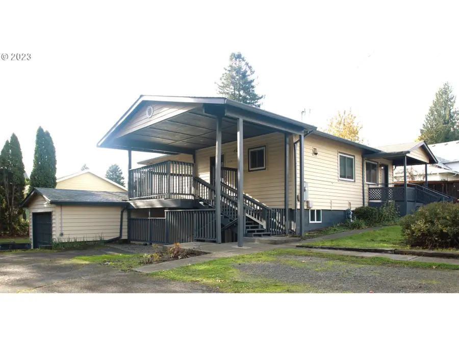 1714 9th St, Oregon City, OR 97045 - Image #2