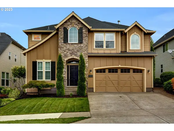 11859 SE Aerie Crescent Rd, HappyValley, OR 97086