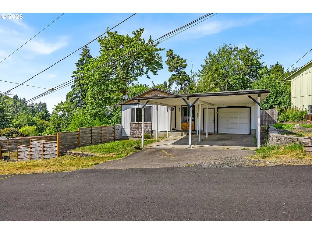 211 Fox St, Rainier, OR 97048 - #1