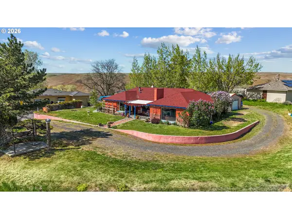 24 NE Mount Hebron Dr, Pendleton, OR 97801