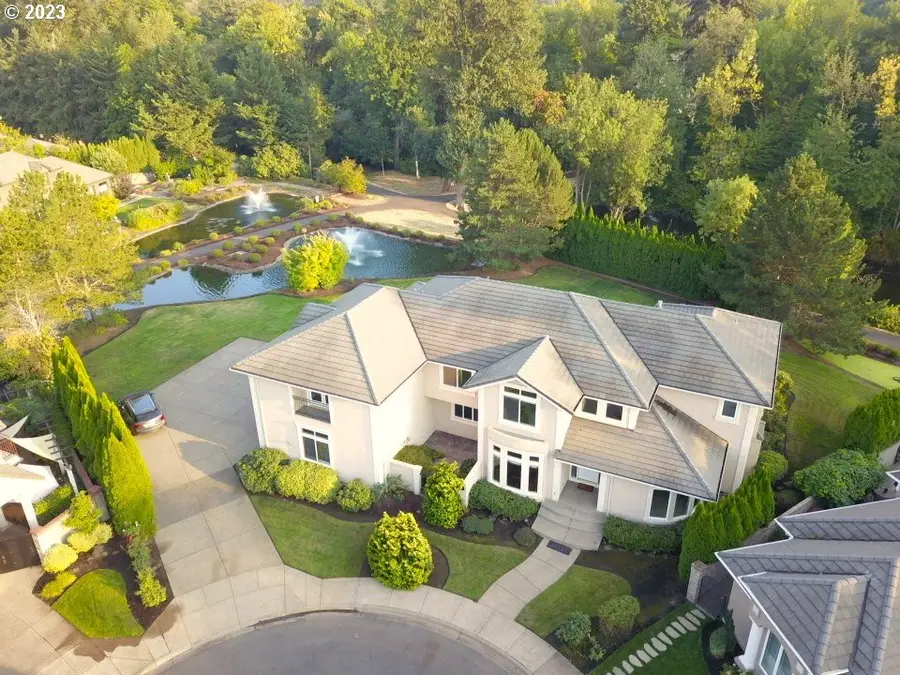 3338 Lakeside Dr, Eugene, OR 97401 - Image #2