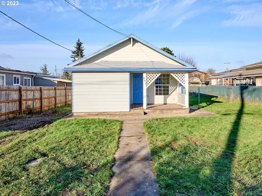 603 Chester St, Silverton, OR 97381 - Image #2