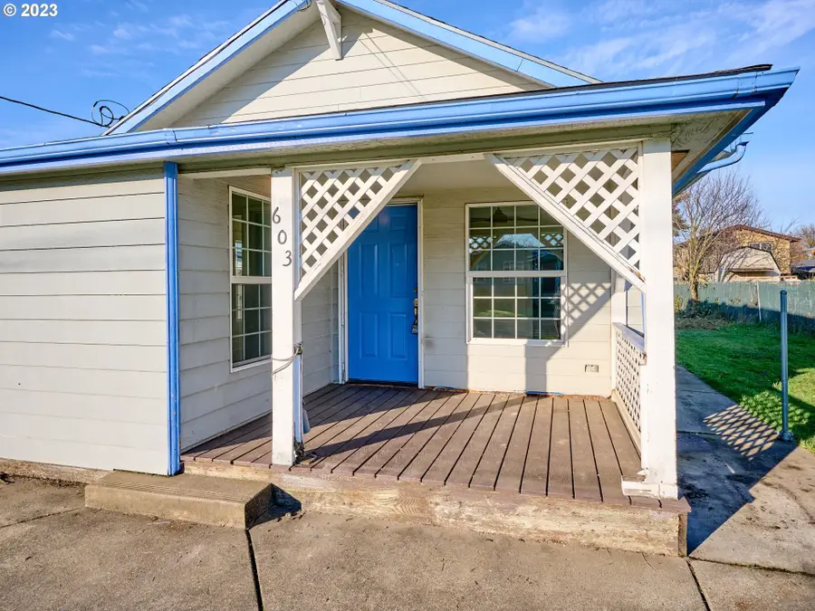 603 Chester St, Silverton, OR 97381 - Image #3