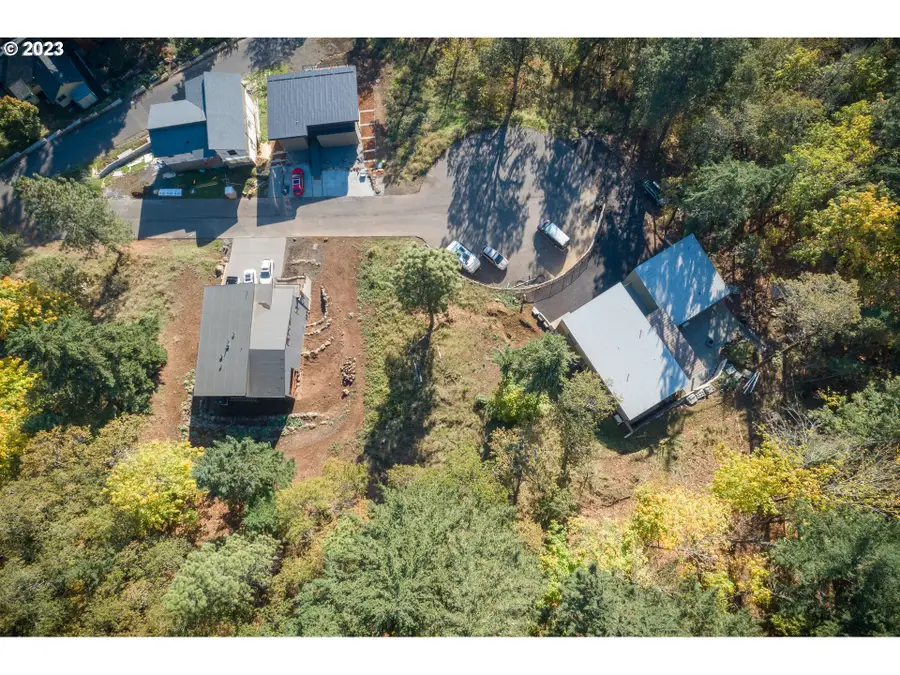 236 NW Sophie Ln, White Salmon, WA 98672 - Image #3