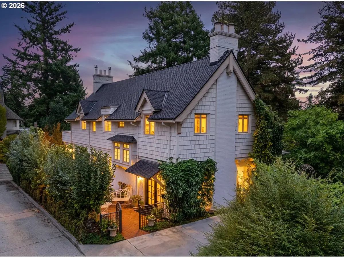 2547 SW Hillcrest Dr, Portland, OR 97201 - #1