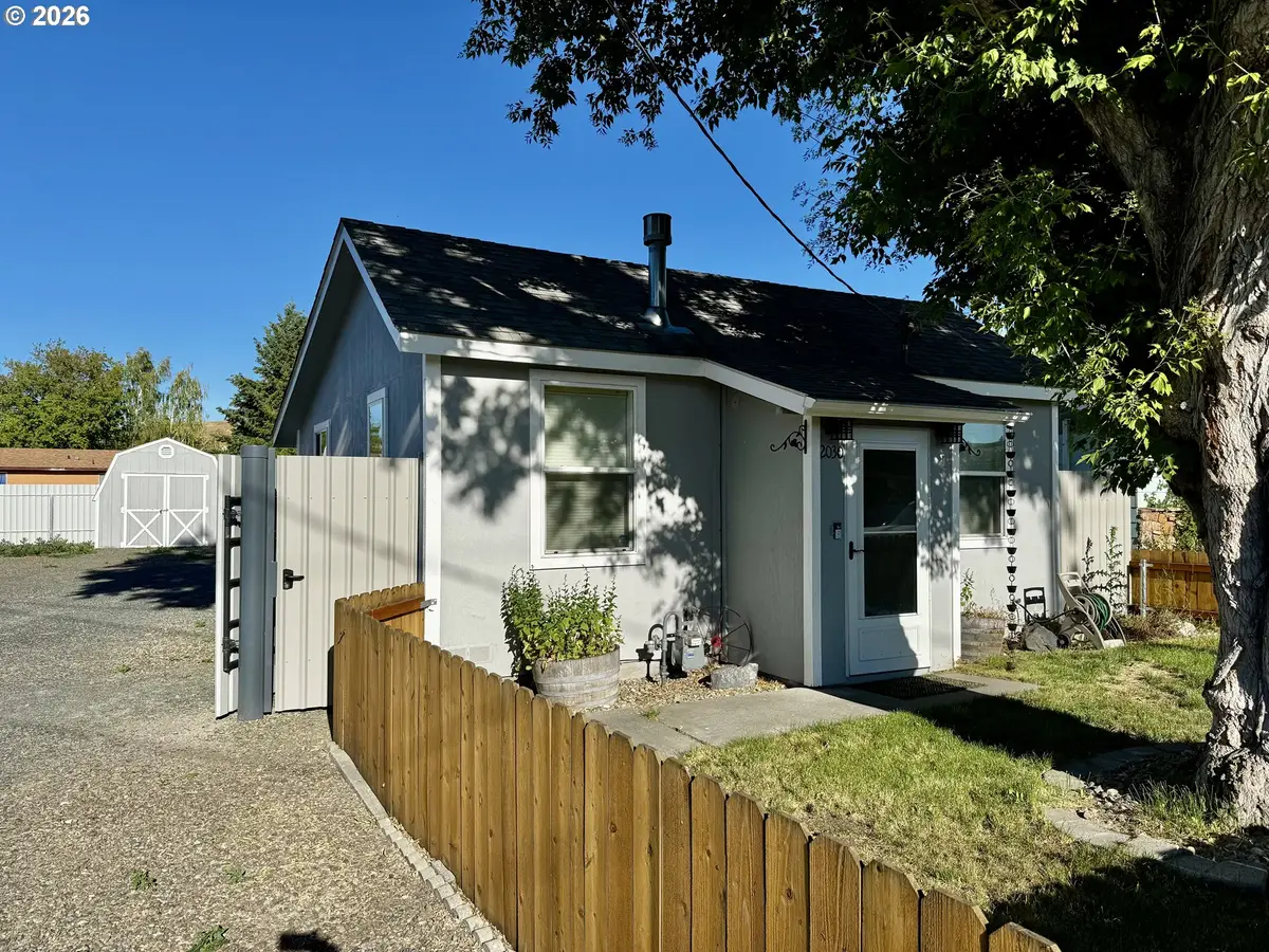 2030 Plum St, Baker City, OR 97814 - #1