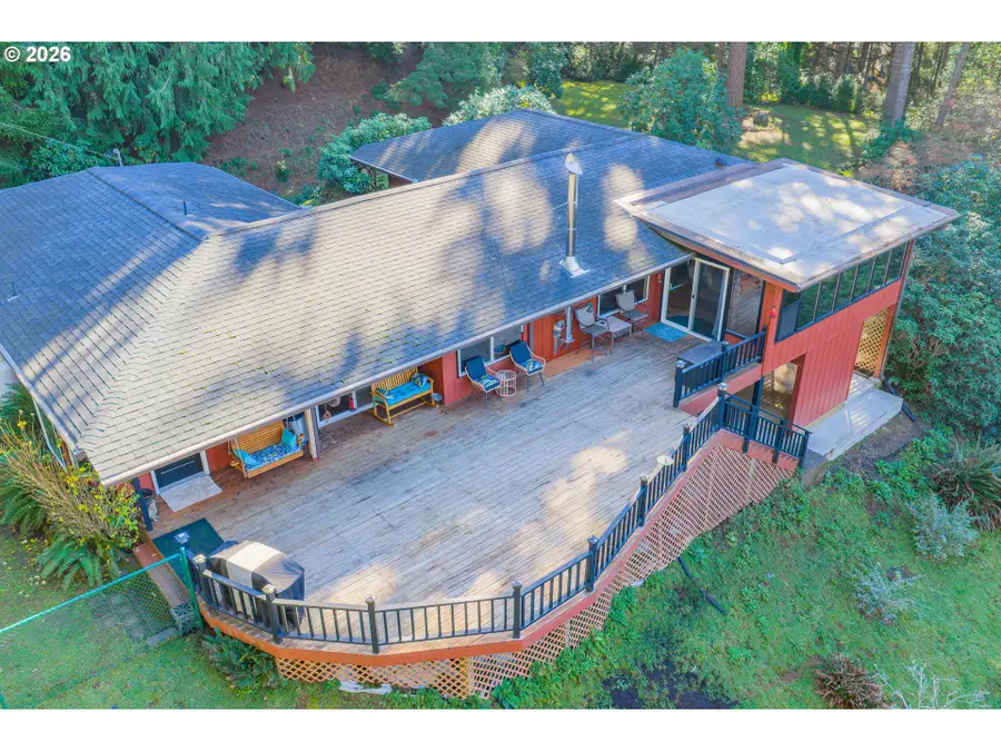 94442 Carlson Heights Ln, Eastside, OR 97459 - #3