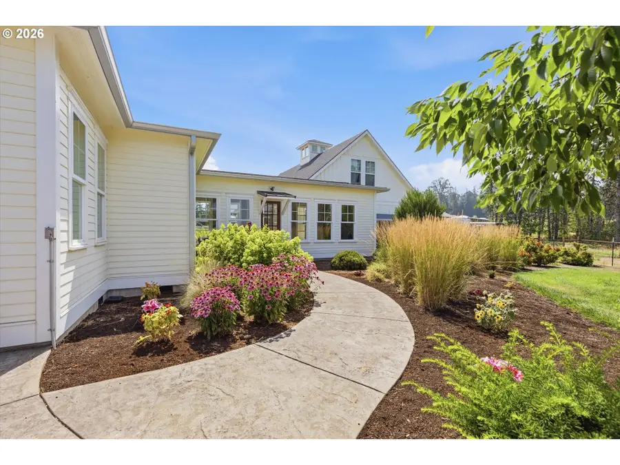 12200 S Fox Rd, Molalla, OR 97038 - #3