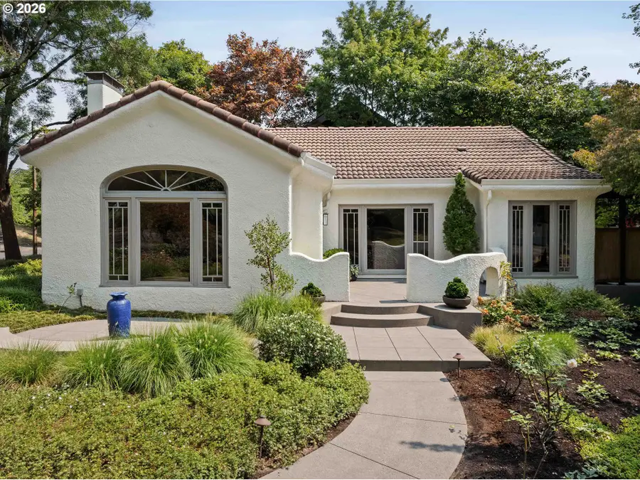 128 NE 43rd Ave, Portland, OR 97213 - #2