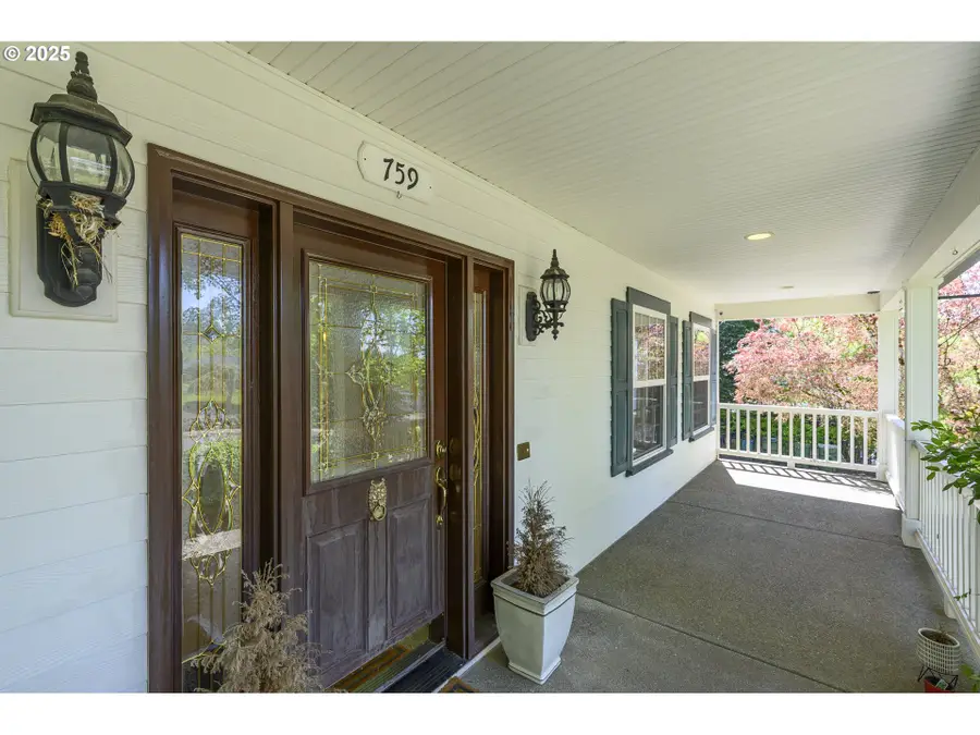 759 SW Carmen Heights Dr, Dundee, OR 97115 - Image #3