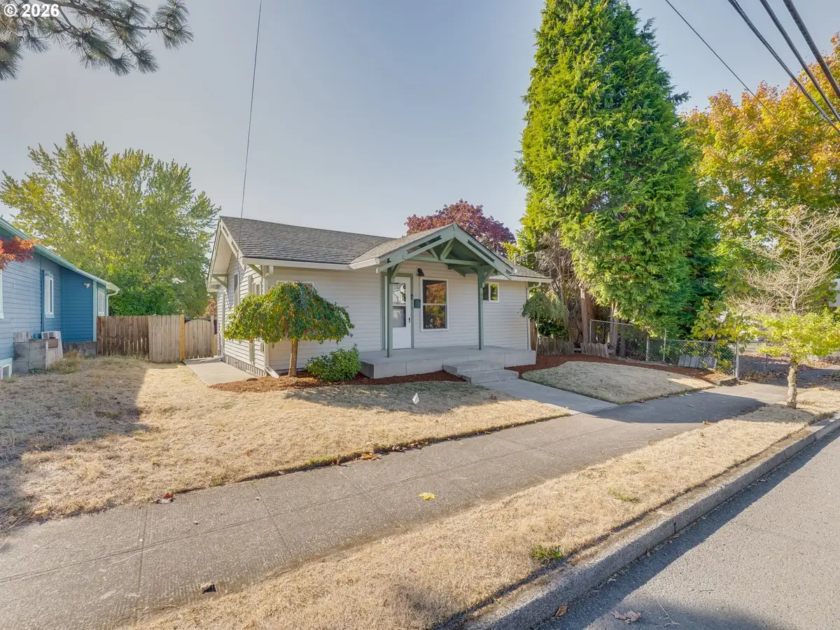 807 W 39th St, Vancouver, WA 98660 - #1