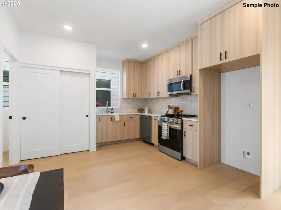 4360 NE Going St, Portland, OR 97218 - Image #3