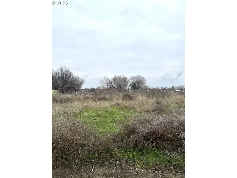 E Elm, Hermiston, OR 97838 - Image #2