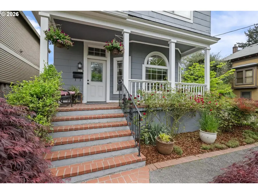 121 NE Fargo St, Portland, OR 97212 - #3