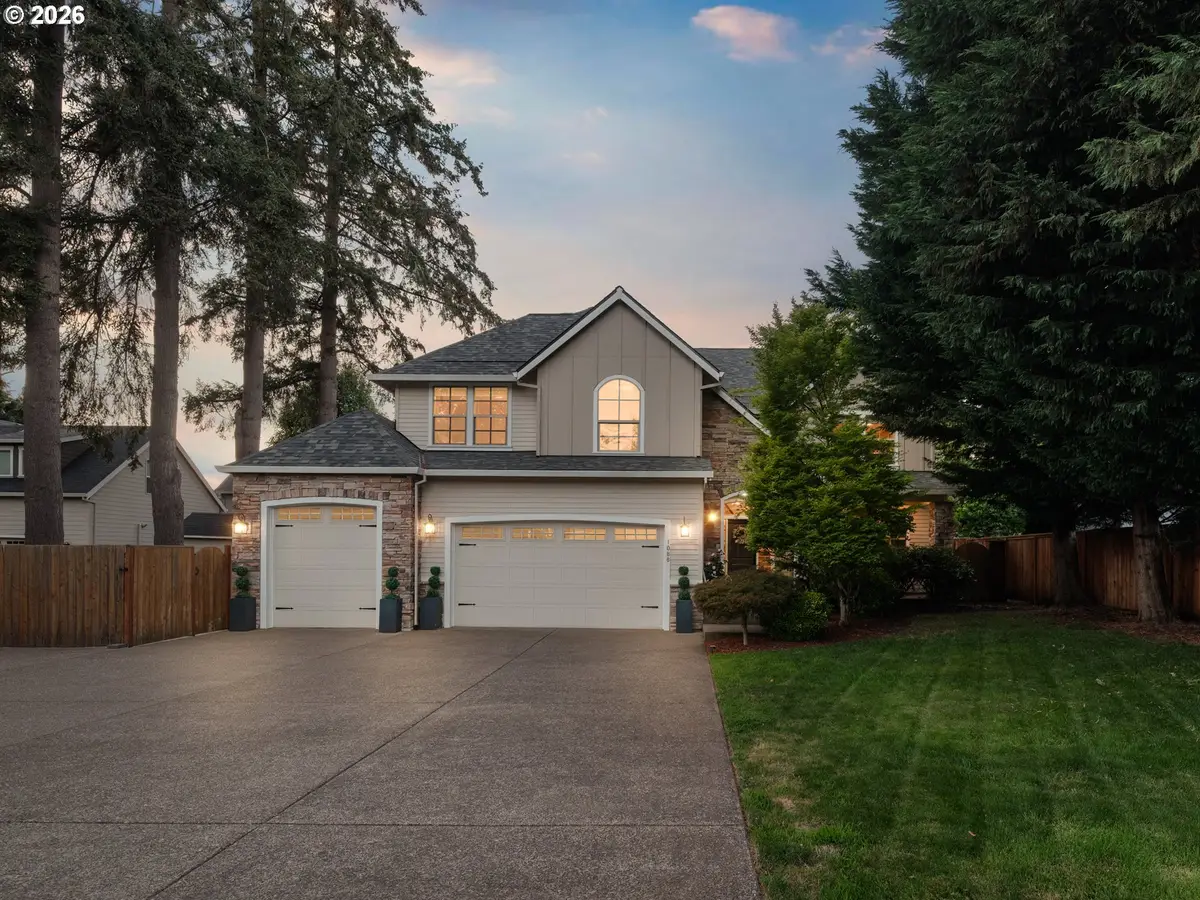 1088 Dollar St, West Linn, OR 97068 - #1