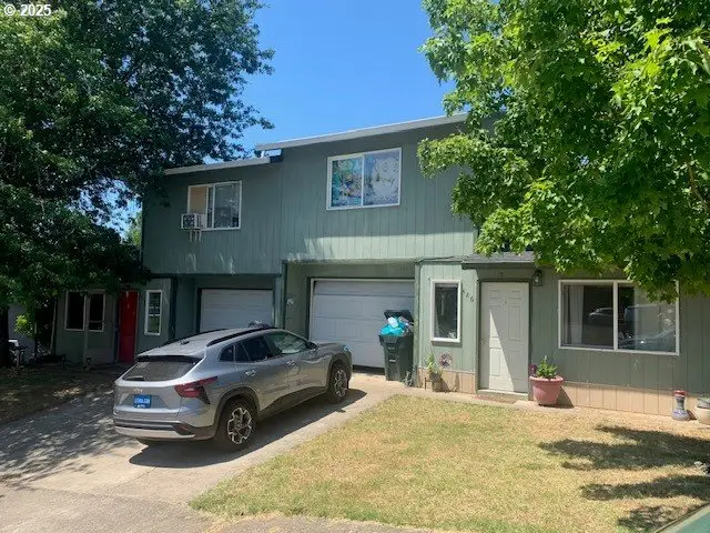 424/ 426 NE Miguel St, Roseburg, OR 97470 - Image #1