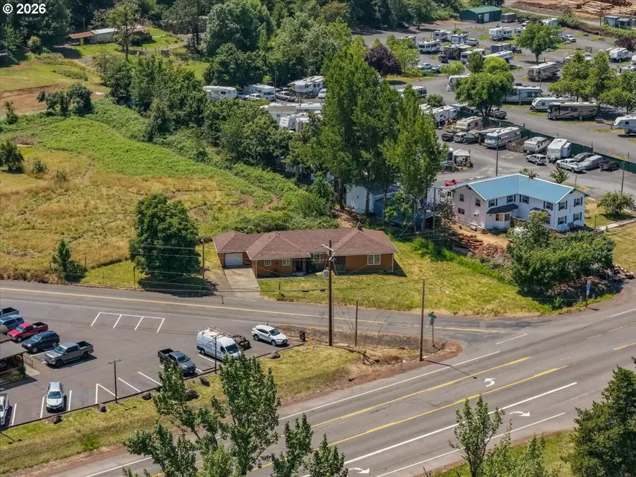 1290 Riggs Hill Rd, Sweet Home, OR 97386 - #2