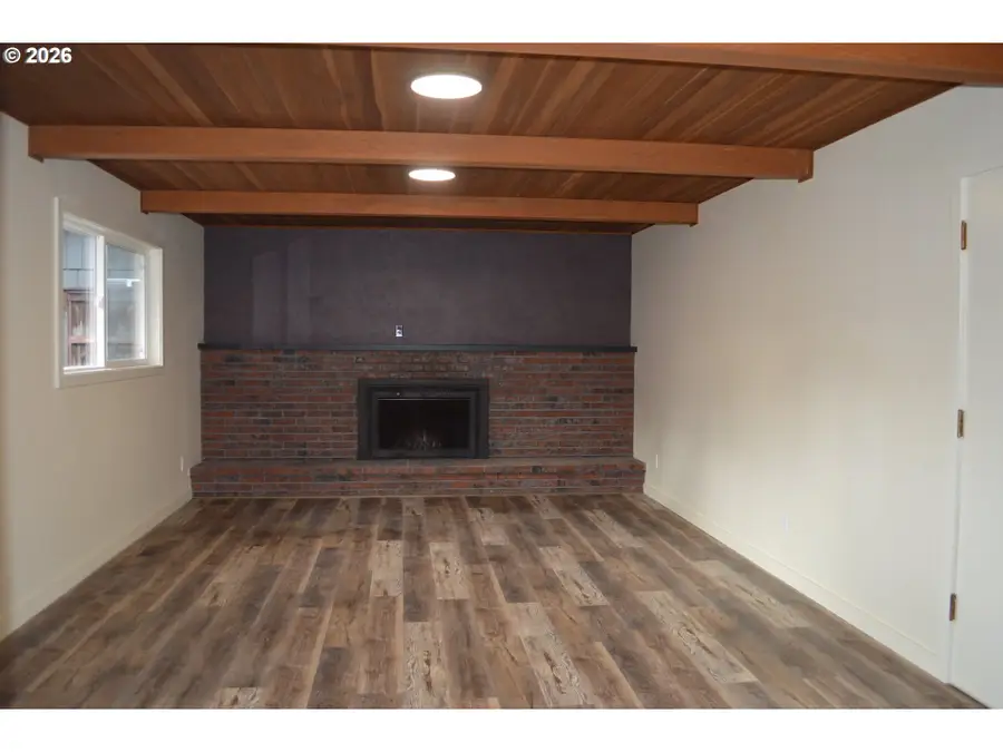 15236 SE Kelly St, Portland, OR 97236 - #2