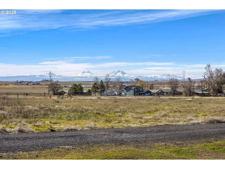 506 SW 6th St, Metolius, OR 97741 - #3