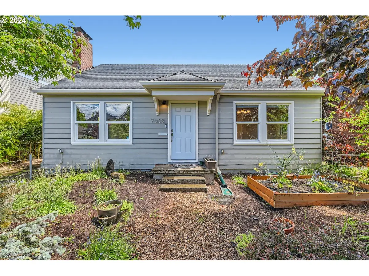 7058 N Greenwich Ave, Portland, OR 97217 - Image #1