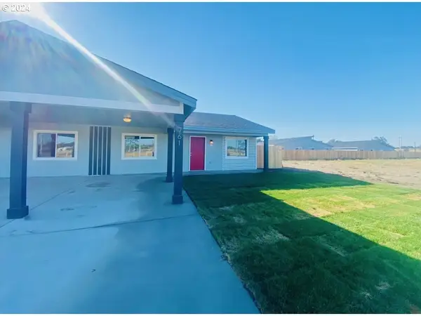 983 NE 10th Pl, Hermiston, OR 97838