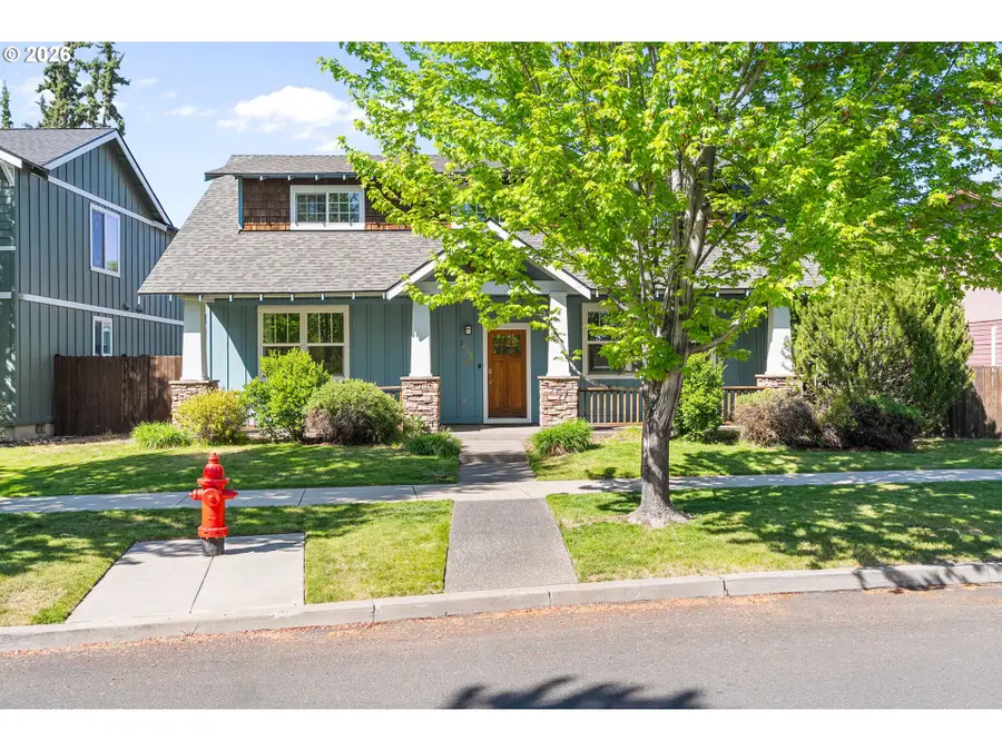 20398 Aberdeen Dr, Bend, OR 97702 - #2