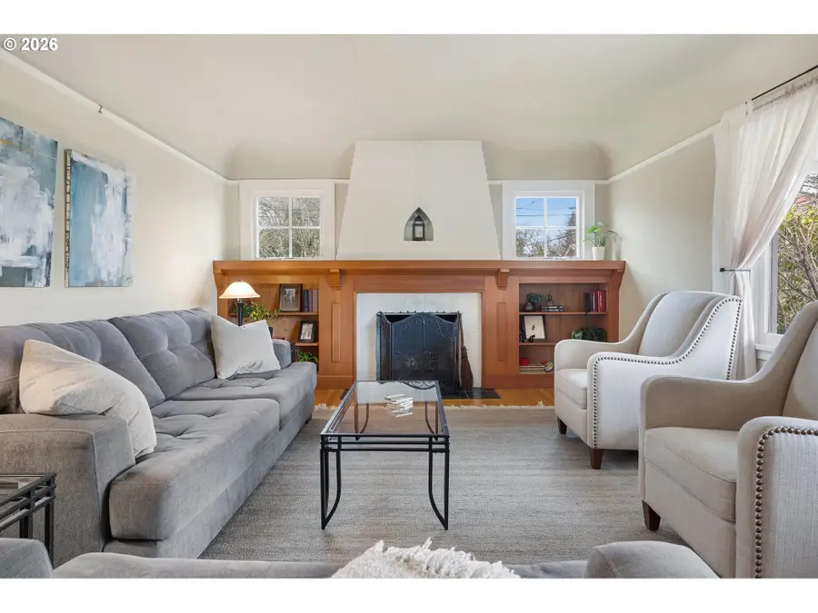 2106 SE Knapp St, Portland, OR 97202 - #3