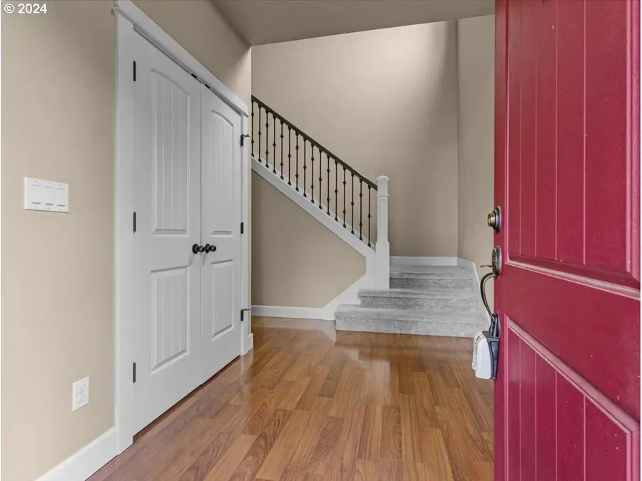 10932 SE Hilltop Ct, Happy Valley, OR 97086 - Image #3