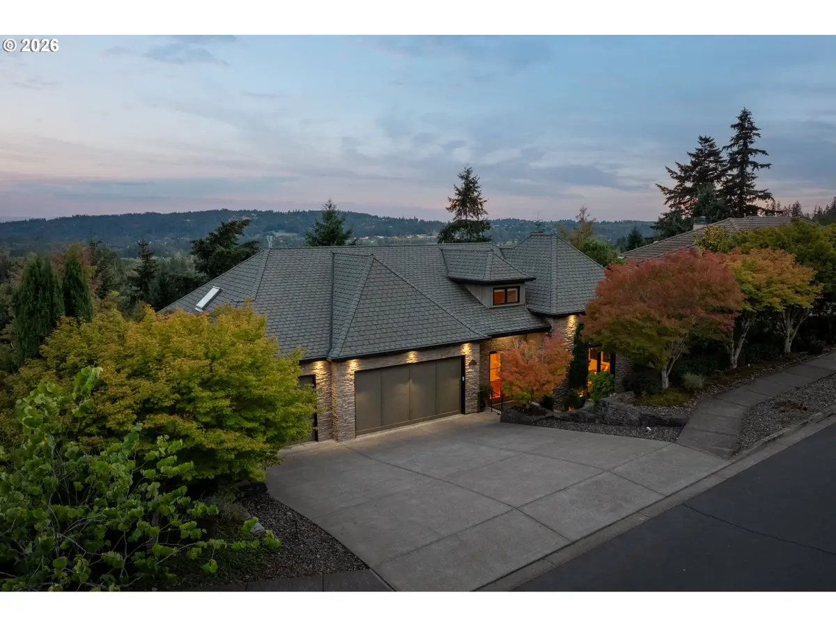18284 Meadowlark Ln, Lake Oswego, OR 97034 - #1