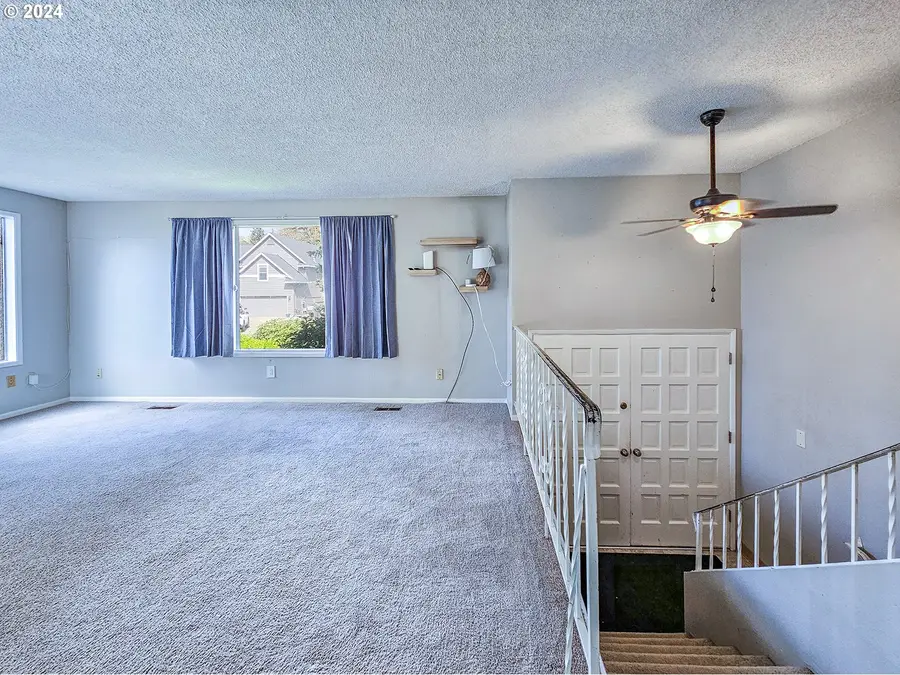 18345 Petite Ct, Gladstone, OR 97027 - Image #2