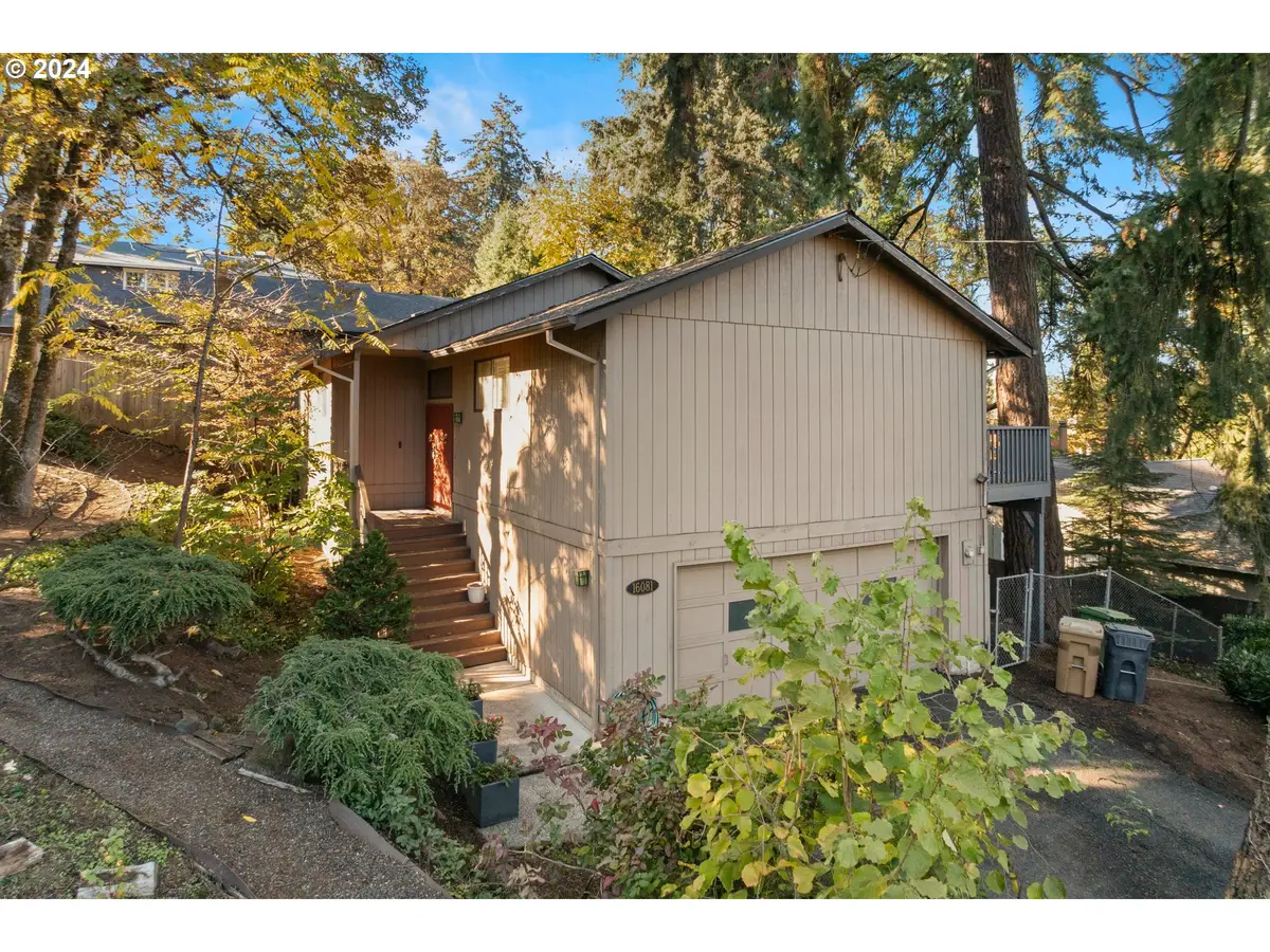 16081 Pearcy St, Lake Oswego, OR 97034 - Image #1