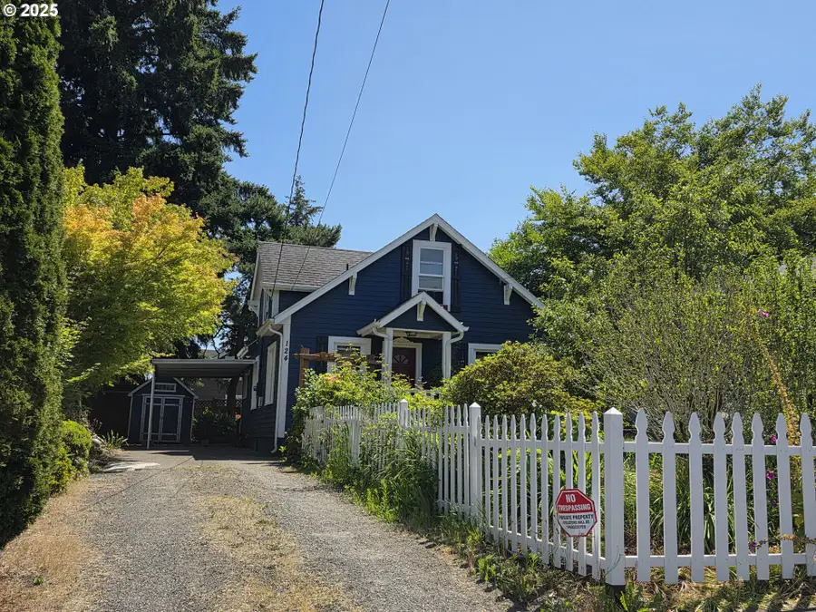 124 NW 18th Ave, Camas, WA 98607 - Image #2