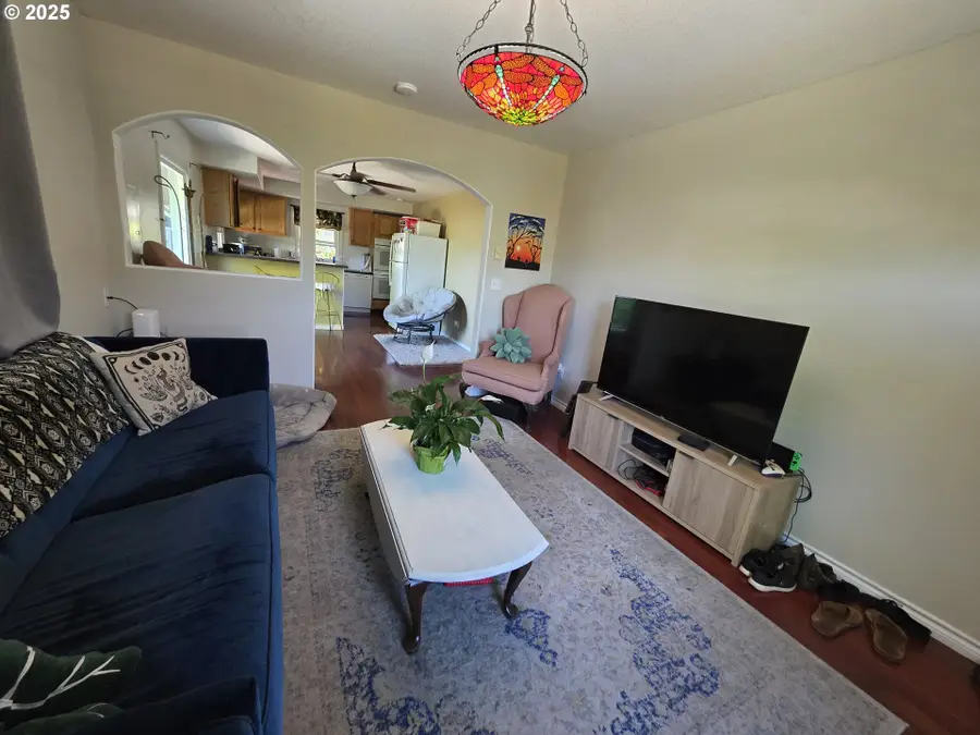 124 NW 18th Ave, Camas, WA 98607 - Image #3