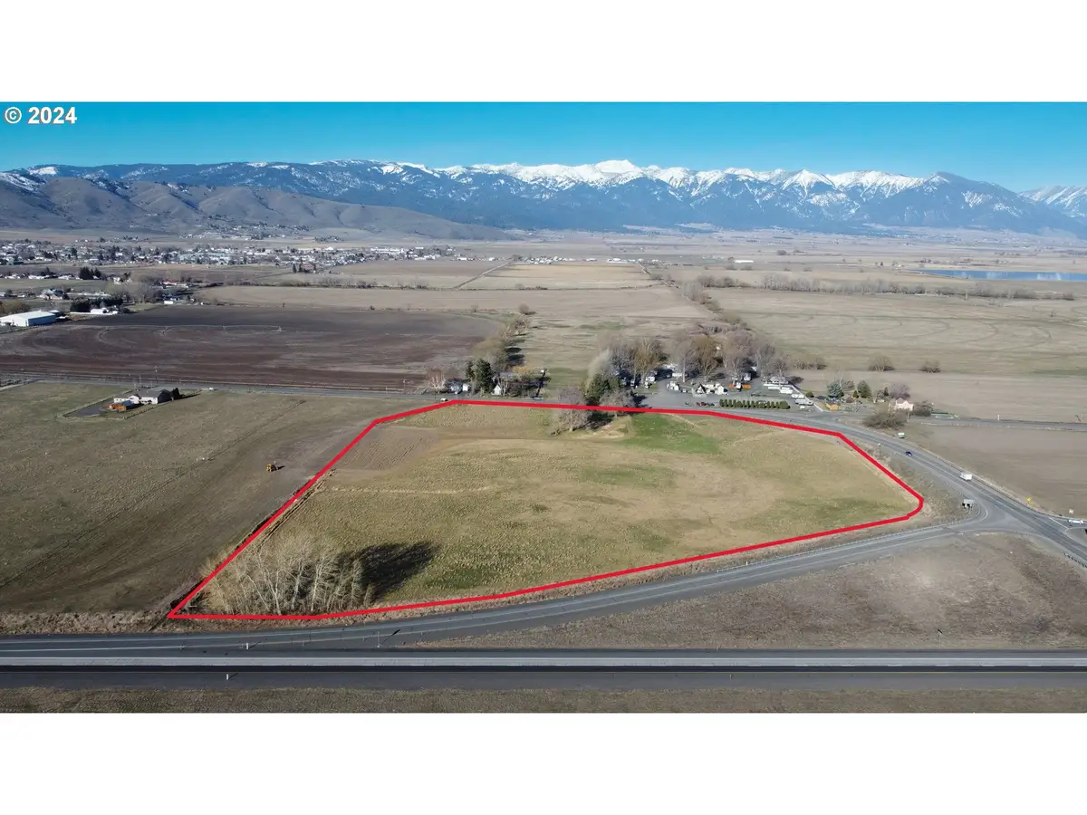 1 Cedar St, Baker City, OR 97814 - Image #1