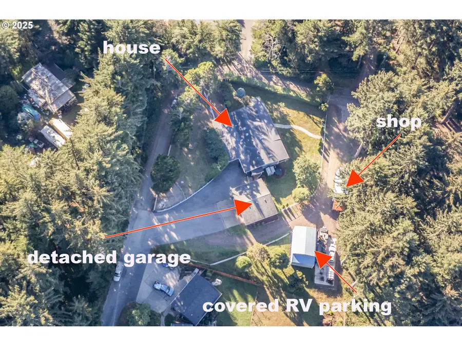 18828 Montbretia Ln, Brookings, OR 97415 - #3