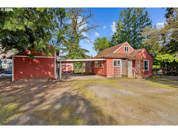 1061 5th St, Washougal, WA 98671