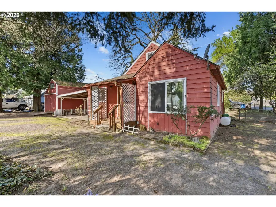 1061 5th St, Washougal, WA 98671 - #3
