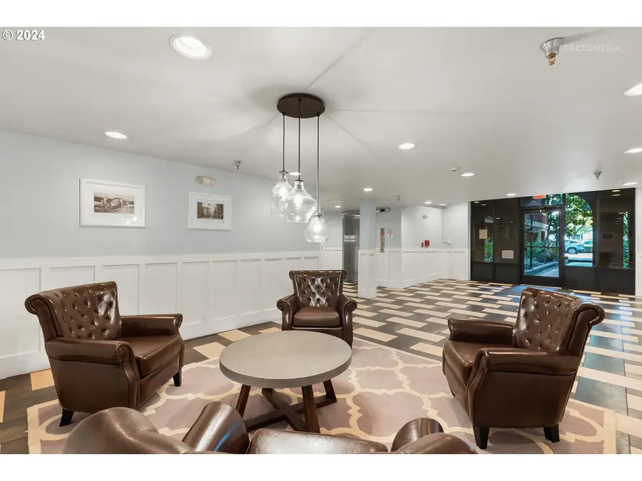 1829 NW Lovejoy St #108, Portland, OR 97209 - Image #3
