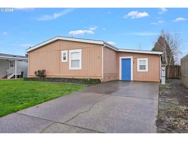 1000 S Mckern Ct #2, Newberg, OR 97132