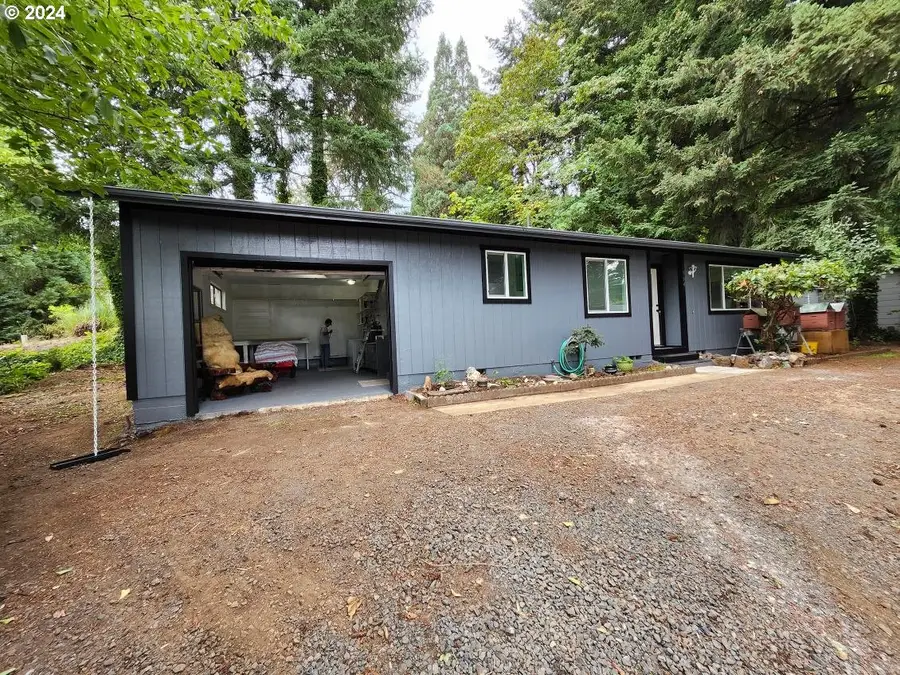 504 Silver Ave, Drain, OR 97435 - Image #2